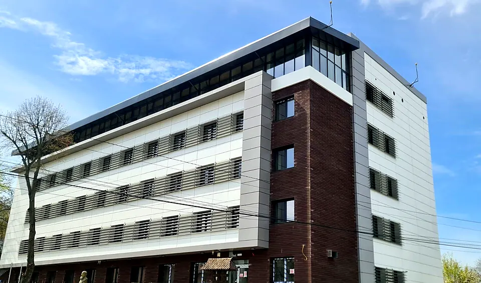 Fațade ventilate – lucrare MAST